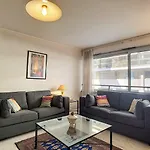 Nestor&jeeves - Marin Debussy - - By Shopping Area Apartment