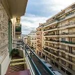 Apartment Center Nice,1 , 2 Balcons