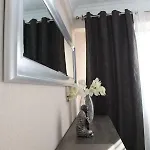 Apartment Stylish 2 Flat 50 Meters To The *