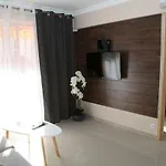 Stylish 2 Flat 50 Meters To The