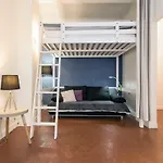 Alma\'S Hyper Center Studio