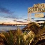 Chill Out Apartment, 2 Mins From Beach