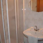 Au Picardy Hotel