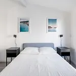 2 Guisol - Moderne 2 Pieces Port De Nice