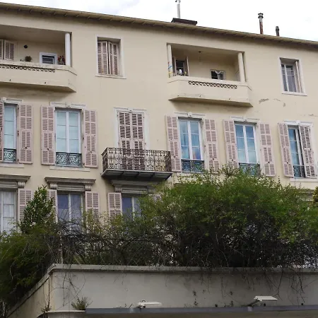 Barla 3 - A Spacious One Bedroom Near Place Garibaldi Nice