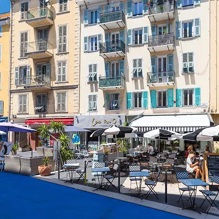 Amazing 3 Bdrs And Garden Place Du Pin Parking ! Nice