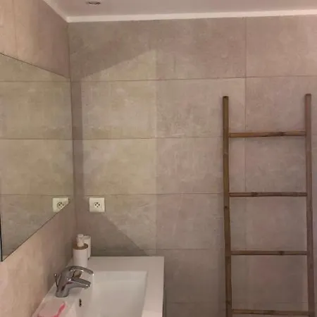 Michelangelo Apartment *