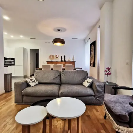 'emilia' Apartment *