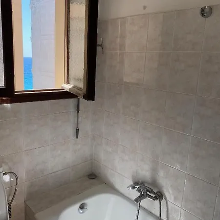 Studio Luxe 50m Apartment