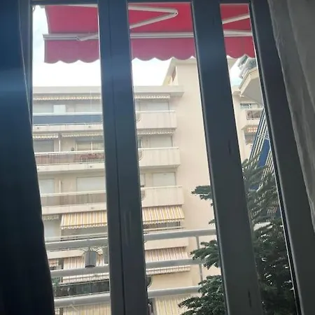 Apartment Proche De Tous Calme *