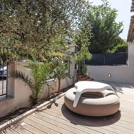 Magnificent Sea Views Apartment Nice