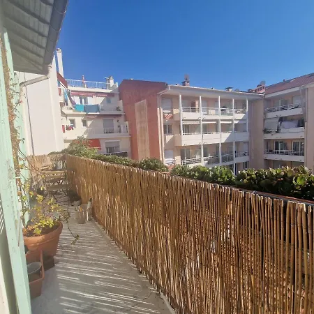 Apartment + Terrasse