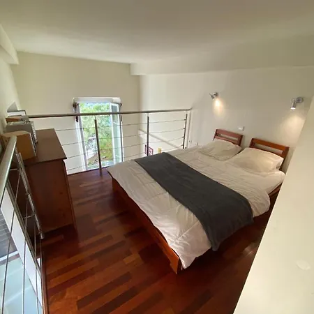Superbe Loft Au Pied Des Bateaux, Magique ! Apartment