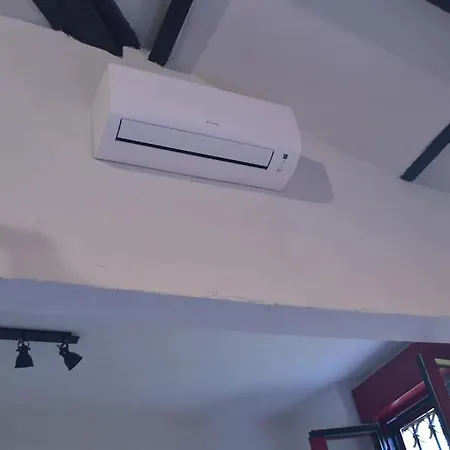 Loft Idealement Place Mer, Aeroport, Centre Apartment Nice