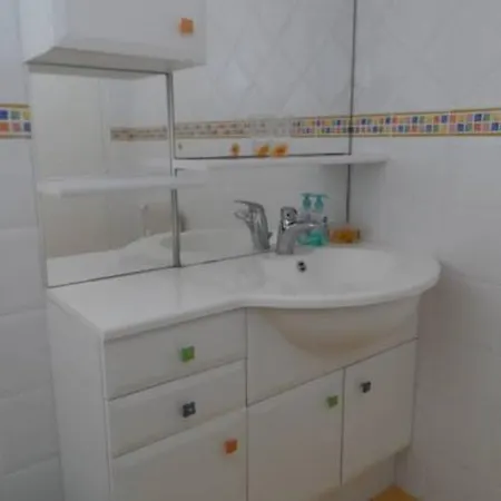 Duffy Apartment *