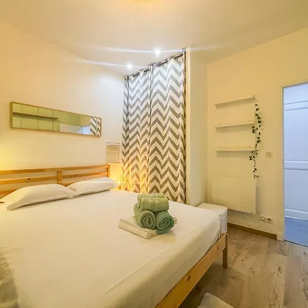 Paris - 2 Pers, Wifi, Ac Apartment *