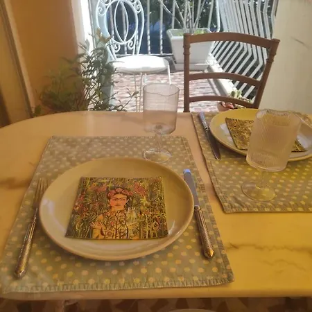 Spacieux Au Calme Sur La Colline De Cimiez Apartment *