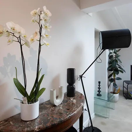 #16 Hot Heart Of The Oldtown 2 Min From The Beach-ac& Wifi Apartment