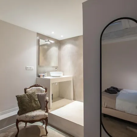 #16 Hot Heart Of The Oldtown 2 Min From The Beach-ac& Wifi *