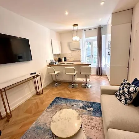 Apartment Barla - T2 Au Coeur Du Quartier Du Port De