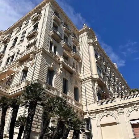Palais Hermitage T2 Cosy Vue Mer Avec Jardin Et Parking Nice