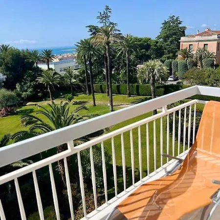 Magnifique Vue Mer Apartment *