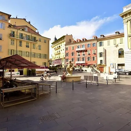 Signature Vieux * Nice