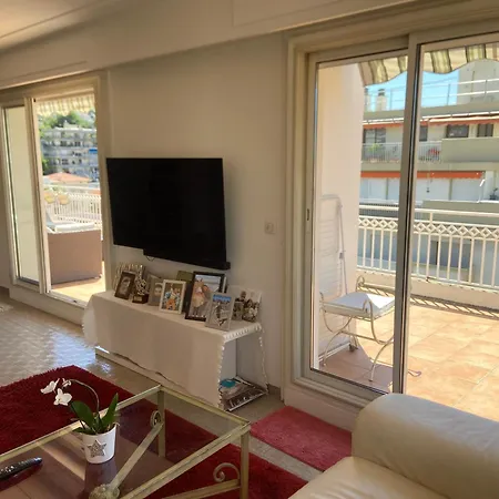 Magnifique Toit Terrasse A *