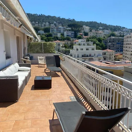 Apartment Magnifique Toit Terrasse A *