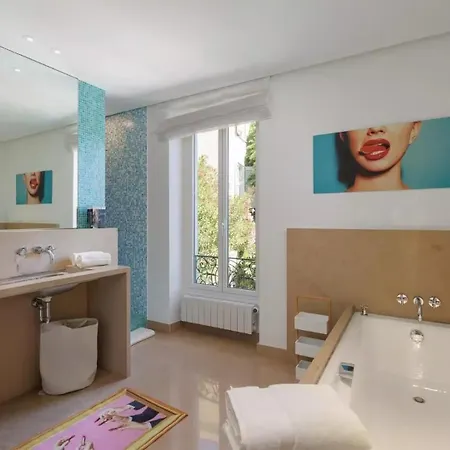Hotel 6br Mont Boron - What'app - 0049-1521-4658-810 - For Reservations! *