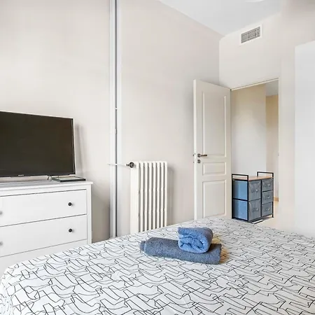 Apartment & Cosy - *