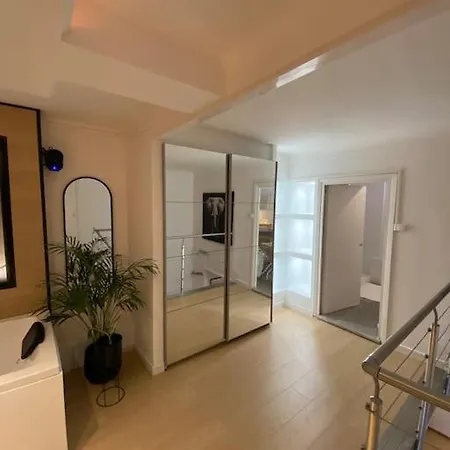 Apartment Balneo Jacuzzi Climatise *