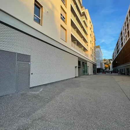 Q&r Renting - Design Modernes Et Luxueuses- Confort Parking Ac