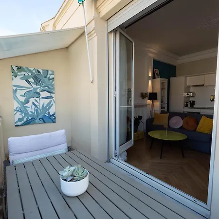 Apartment Sl Joli 2pieces, Dernier Etage Avec Balcon 16 Shakespeare Nice