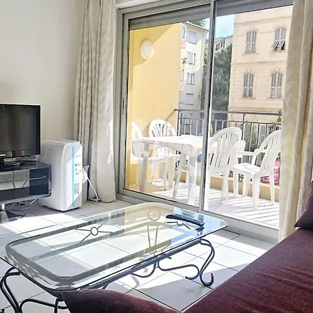 Agreable 4 Personnes - Nice
