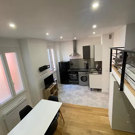 Nouveau - Au Port De Apartment *