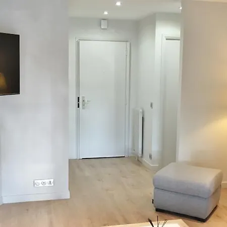 Riviera Les Eucalyptus Apartment *