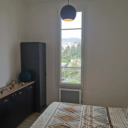 Apartment Modern And Cozy