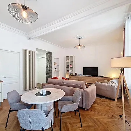 Apartment Nestor&jeeves - Nissa - Location *