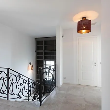 S2 House For 12p Swimming Pool Ac Bbq 10mins From Sea *