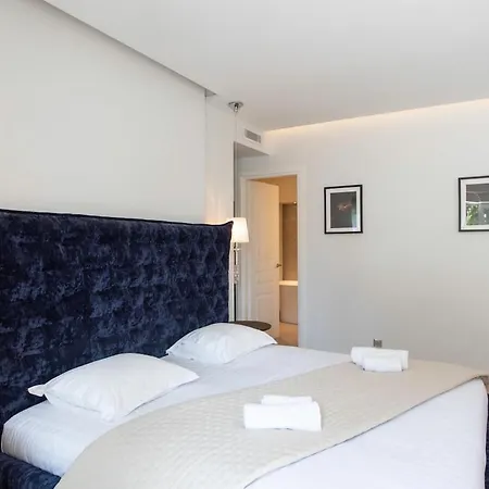 S2 House For 12p Swimming Pool Ac Bbq 10mins From Sea Villa