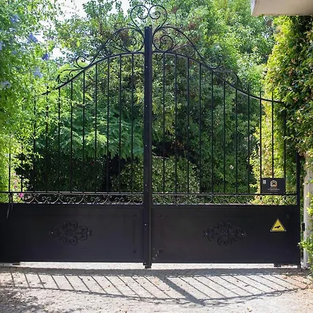 S2 House For 12p Swimming Pool Ac Bbq 10mins From Sea Villa *