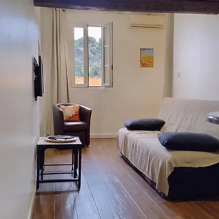 17Cassini Apartment *