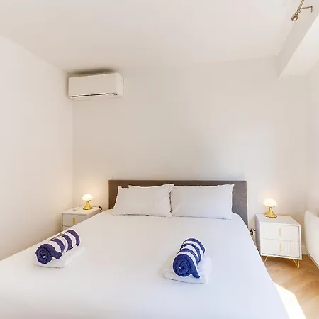 Apartment Azur33 By Bookking Guys