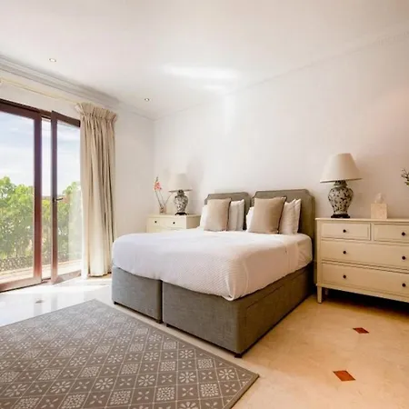 Apartment Nepara *