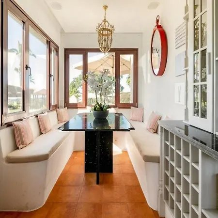 Nepara Apartment *
