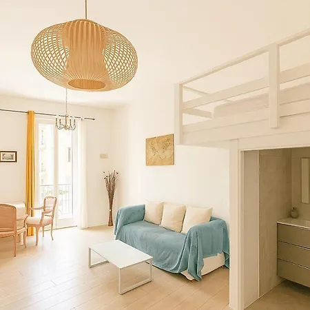 Deluxe Charmant, En Plein Centre Ville, Centre Apartment