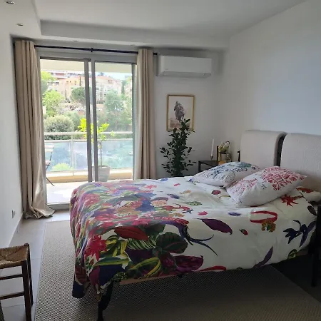 Sea View With Pool Apartment Nice