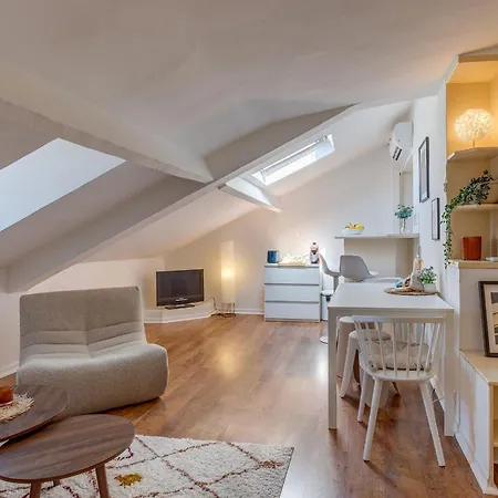 Attic Urban Ap4485 By Riviera Homes Apartment Nice
