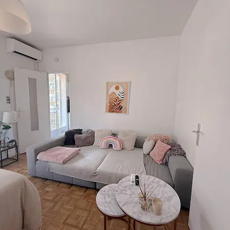 Apartment Appartement Entier Au Centre De Nice Nice